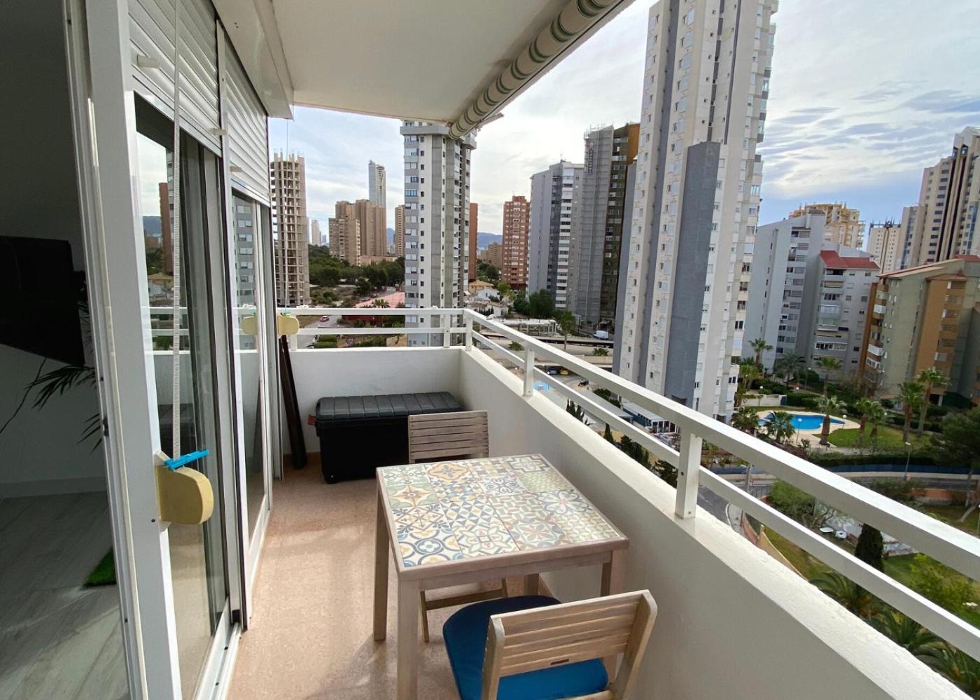 Cozy Apartment Benidorm Poniente 5 Min From The Beach Luaran gambar